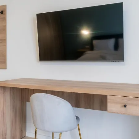 Business Deluxe By Bookinghost Apartmán Katovice